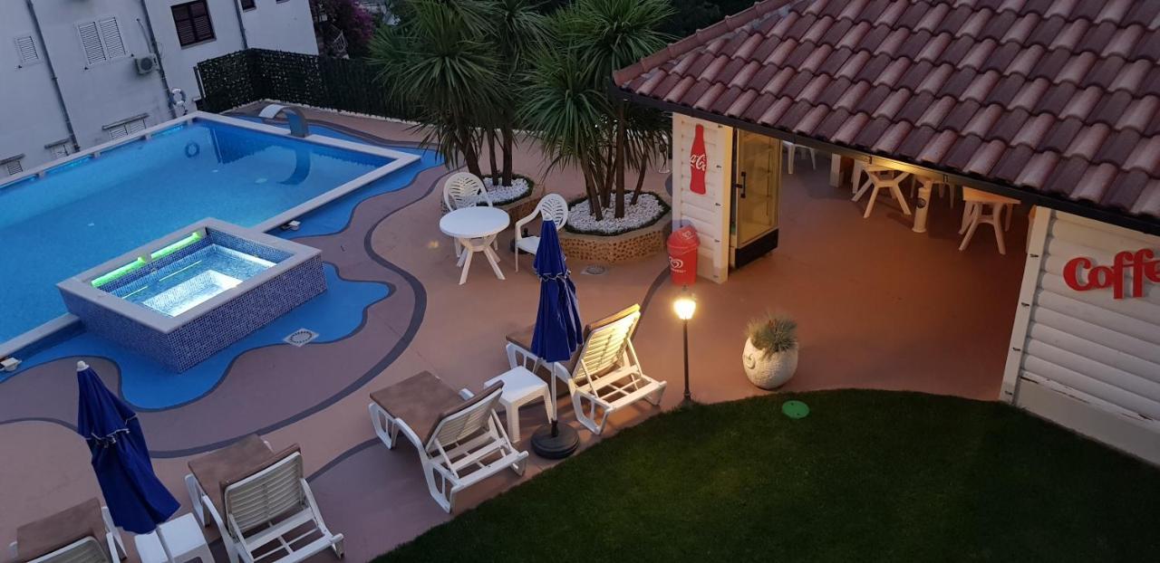 Apartmani Niksic Herceg Novi Exterior foto