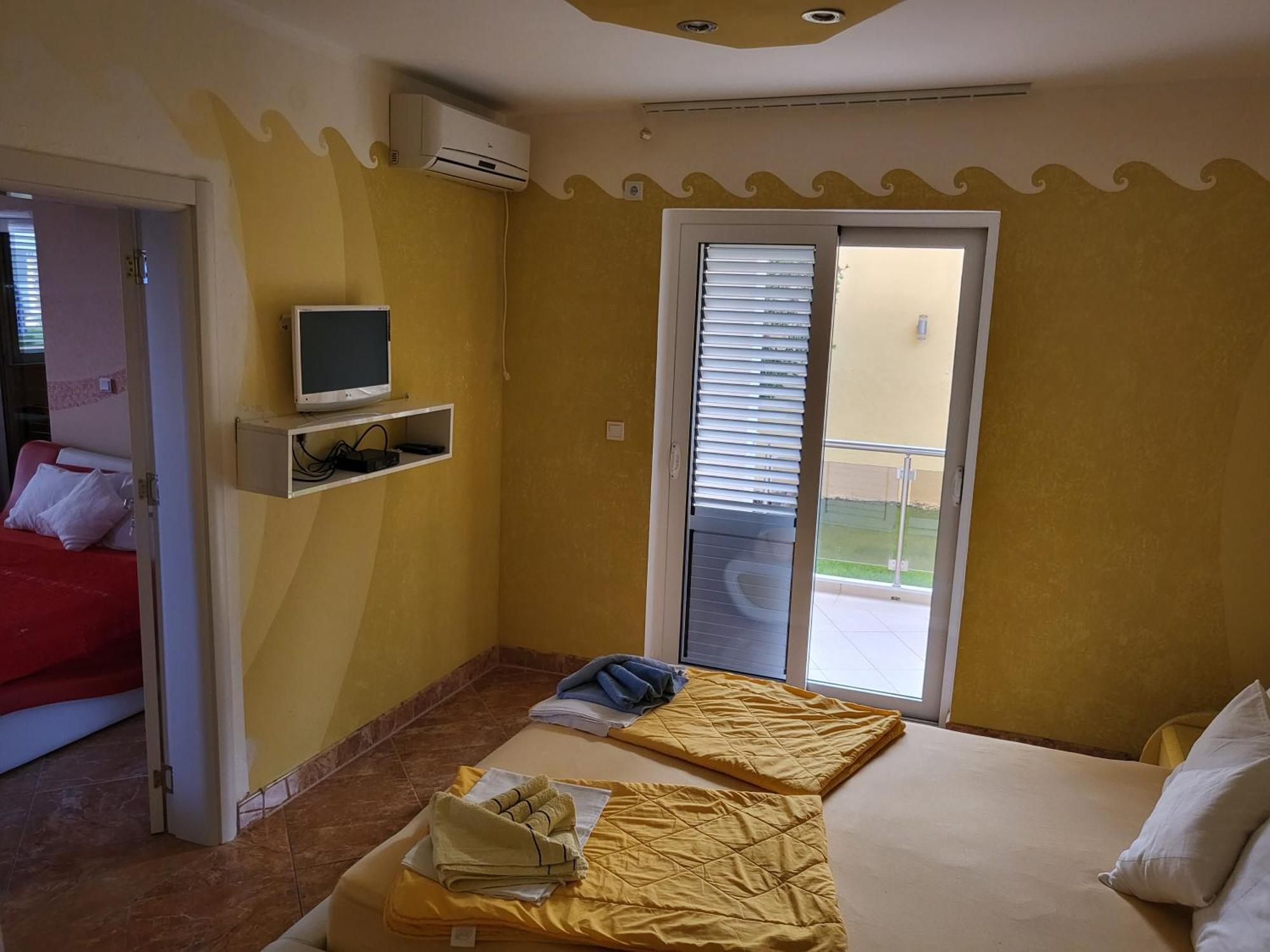 Apartmani Niksic Herceg Novi Zimmer foto